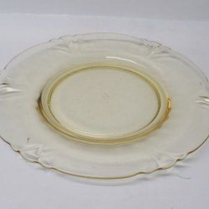 Heisey Elegant Glass Sahara Yellow EMPRESS 7 1/2 Inch Salad Plate